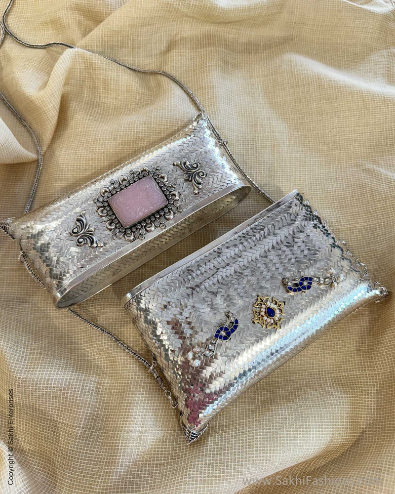 AS-X05575 Silver Clutch