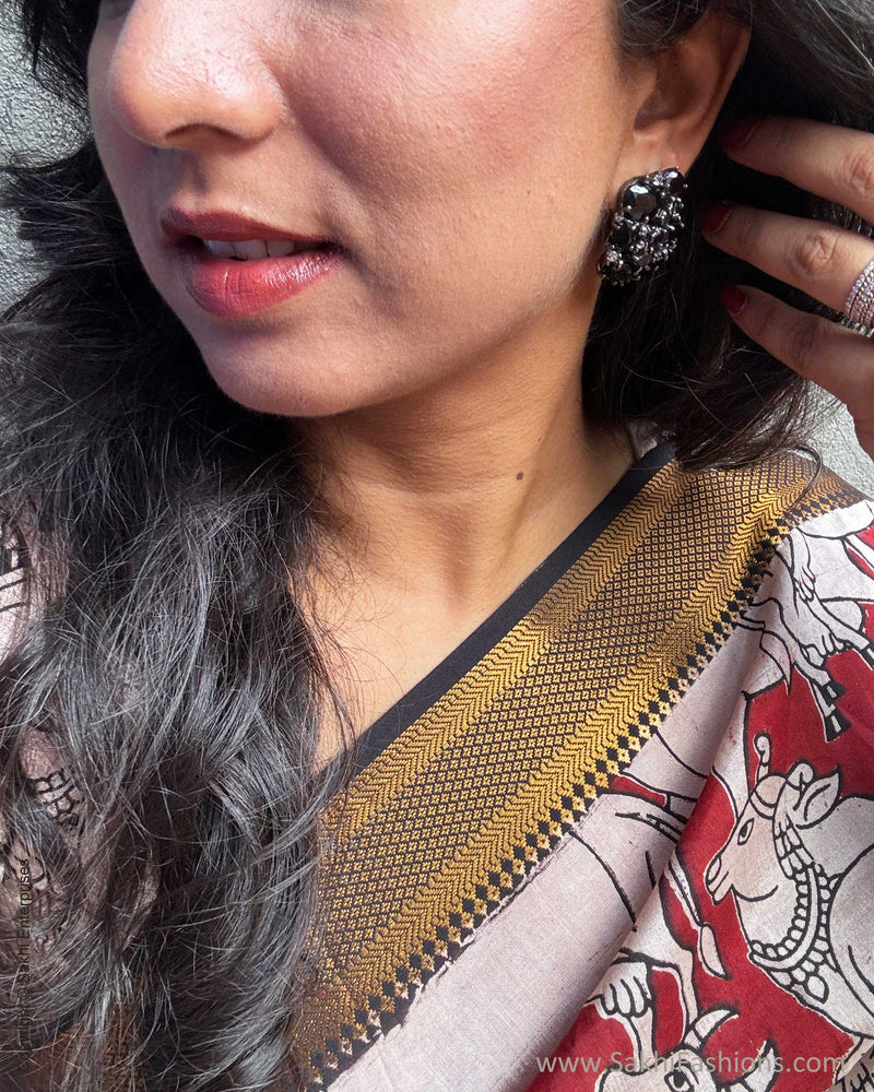 EE-X06754 Red Nandi Kalamkari Sari