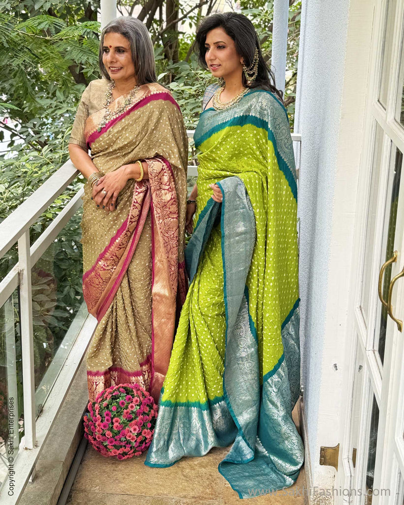 EE-X03090 Bandhini Green Sari