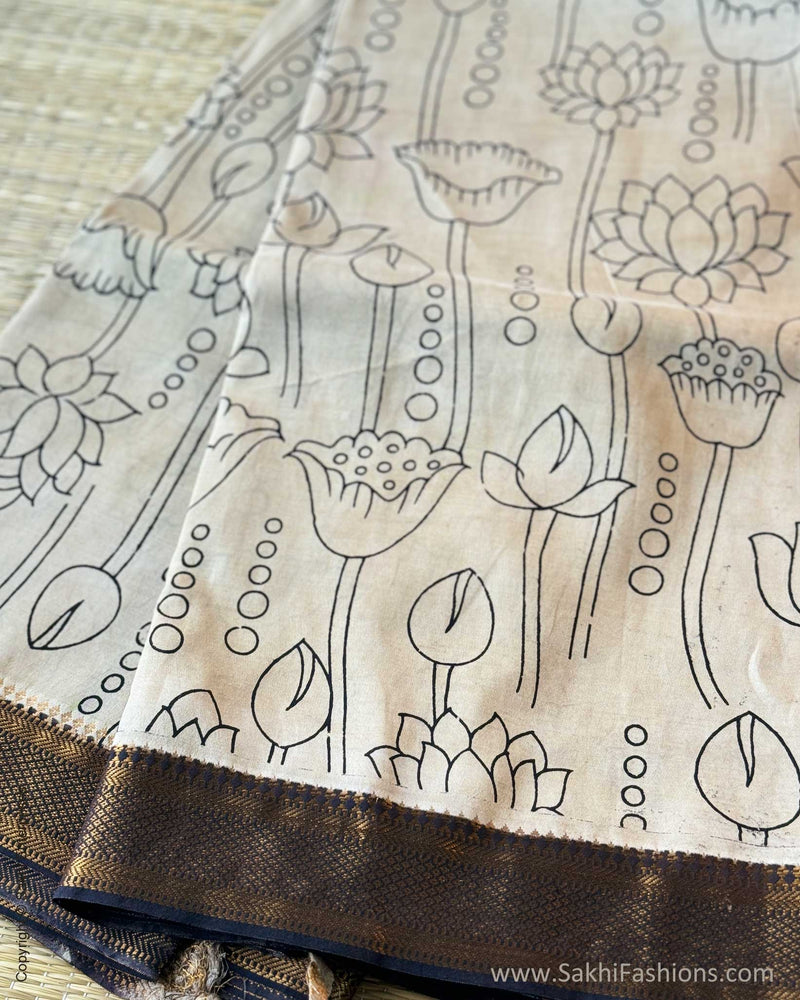 DP-X09434 Lotus Kalamkari Saree