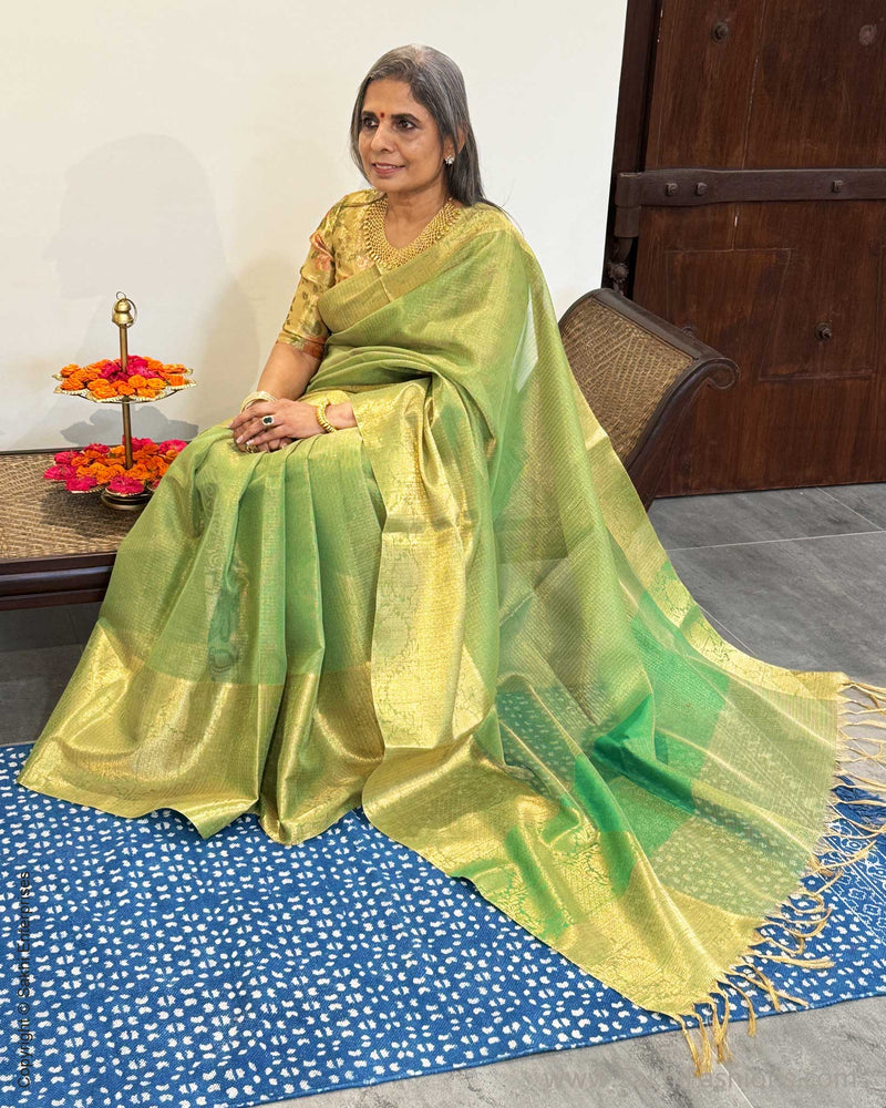 EE-X01682 Green Kota Saree