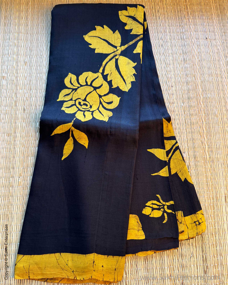 DP-X08649 Black Batik Sari