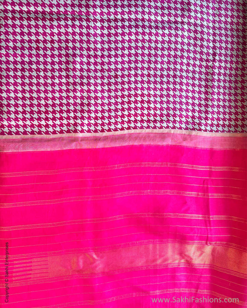 DP-X13761 Houndstooth Kanchi Sari