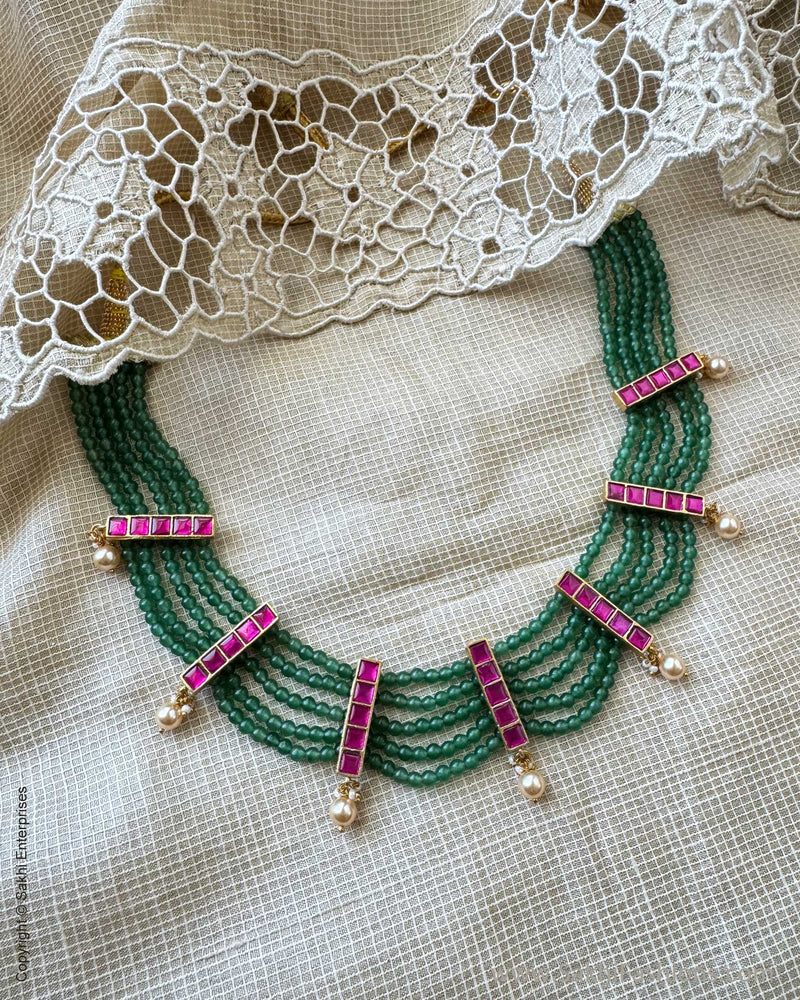 AJ-X15035 Green Necklace