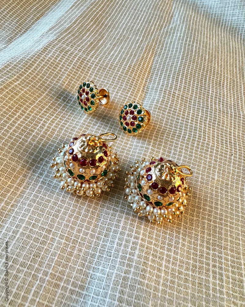 AJ-X15084 Gold Jumka Earring