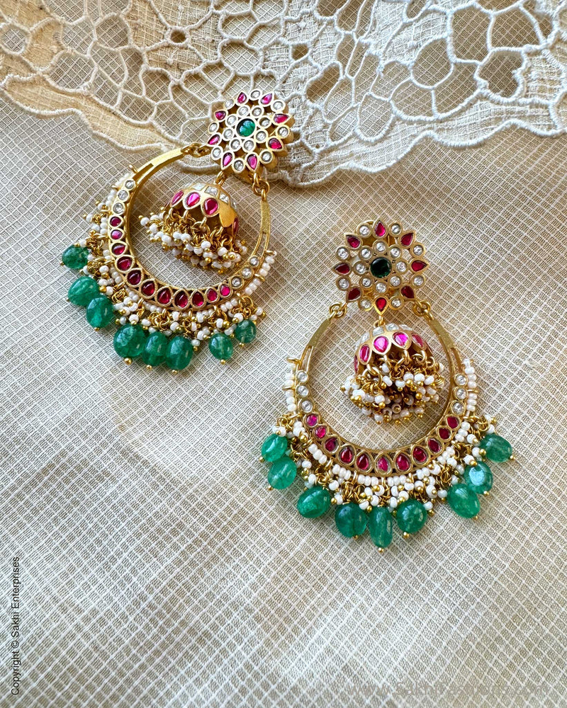 AJ-X16907 Gold Jumka Earring