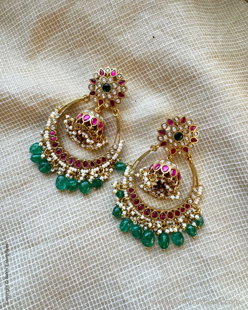 AJ-X16907 Gold Jumka Earring