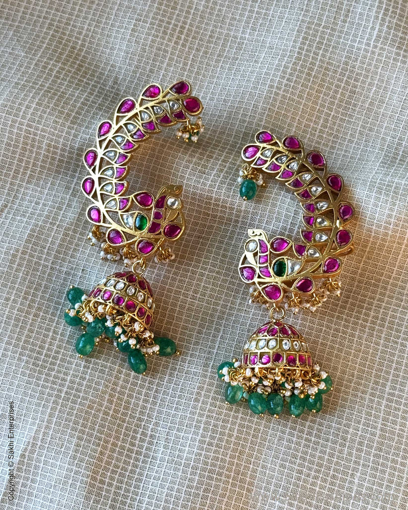 AJ-X16902 Gold Jumka Earring