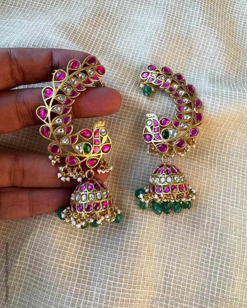 AJ-X16902 Gold Jumka Earring