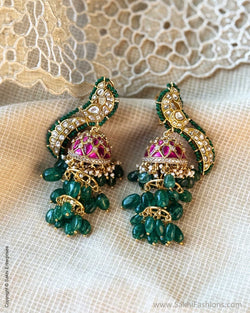 AJ-X16858 Gold Jumka Earring