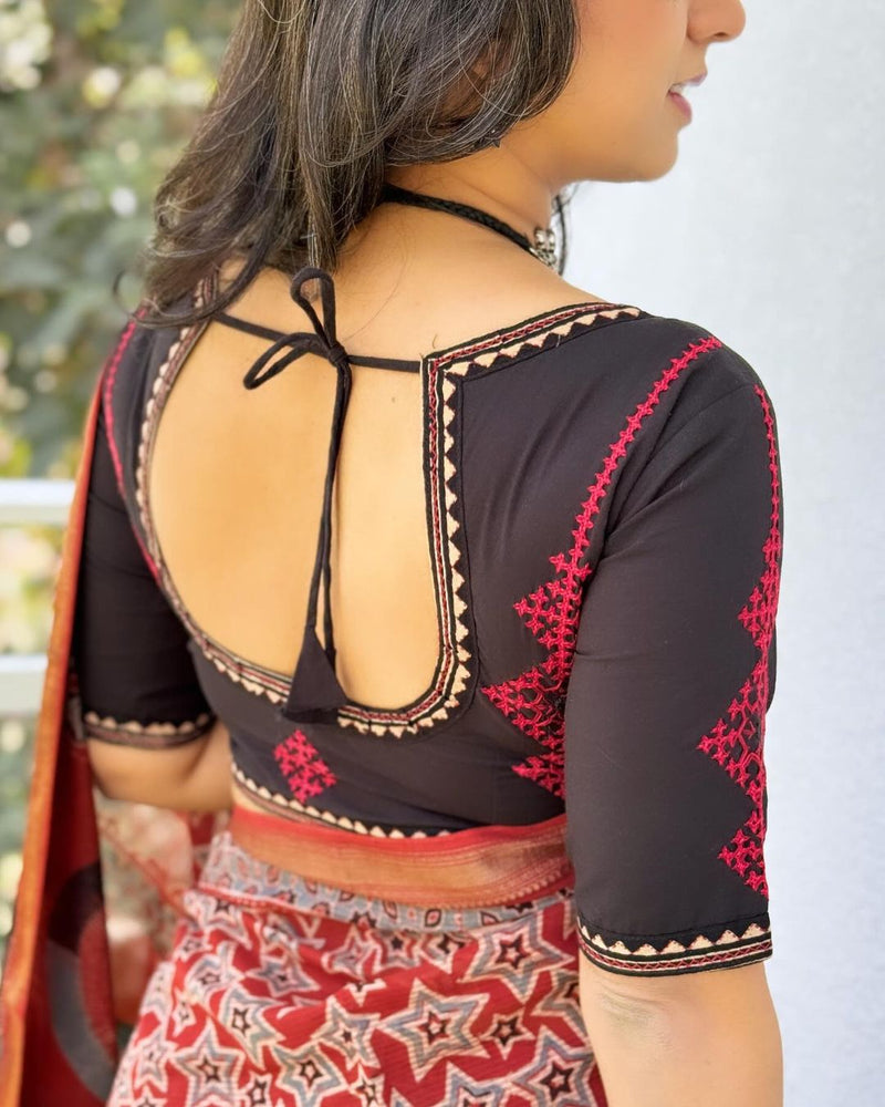 BL-W09626 Black Kutch Blouse