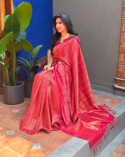 EE-X14931 Red rawsilk sari