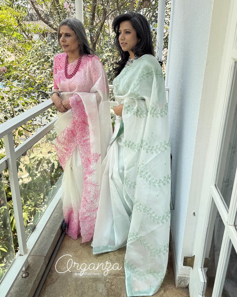 EE-W18985 Organza Floral Saree