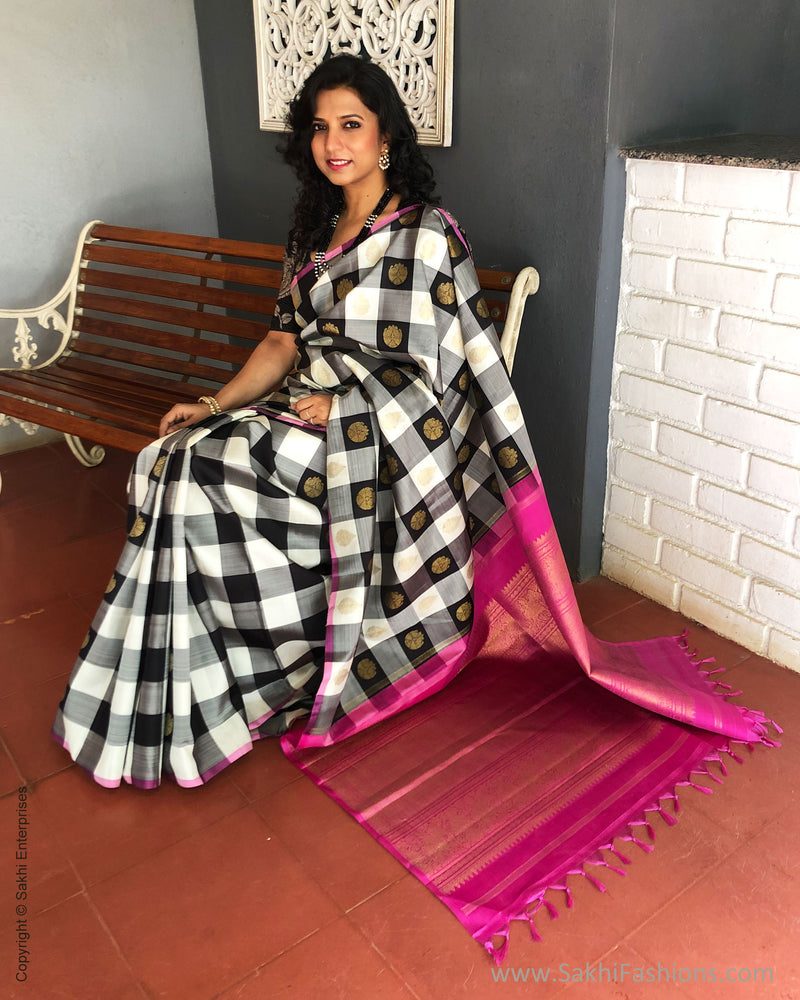 EE-S26081 Check Kanchi Silk Sari