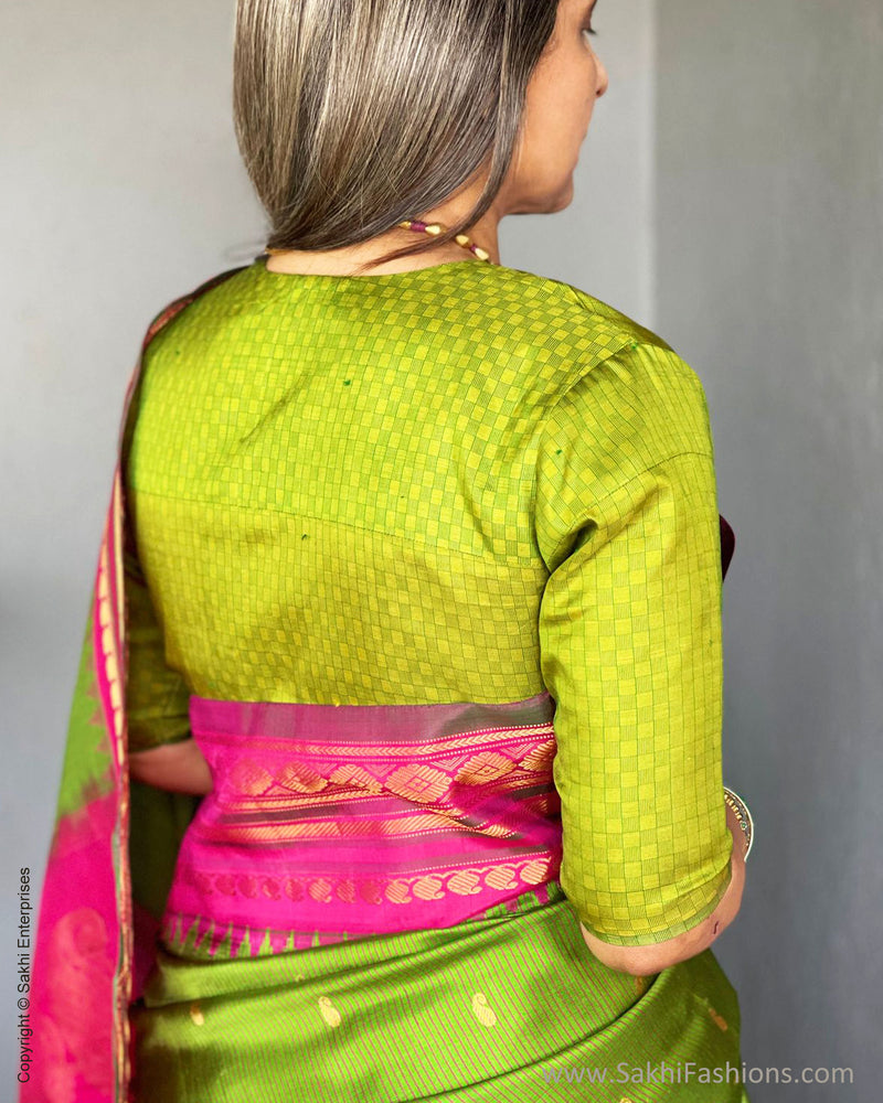 EE-S52295 Green Gadwal Sari