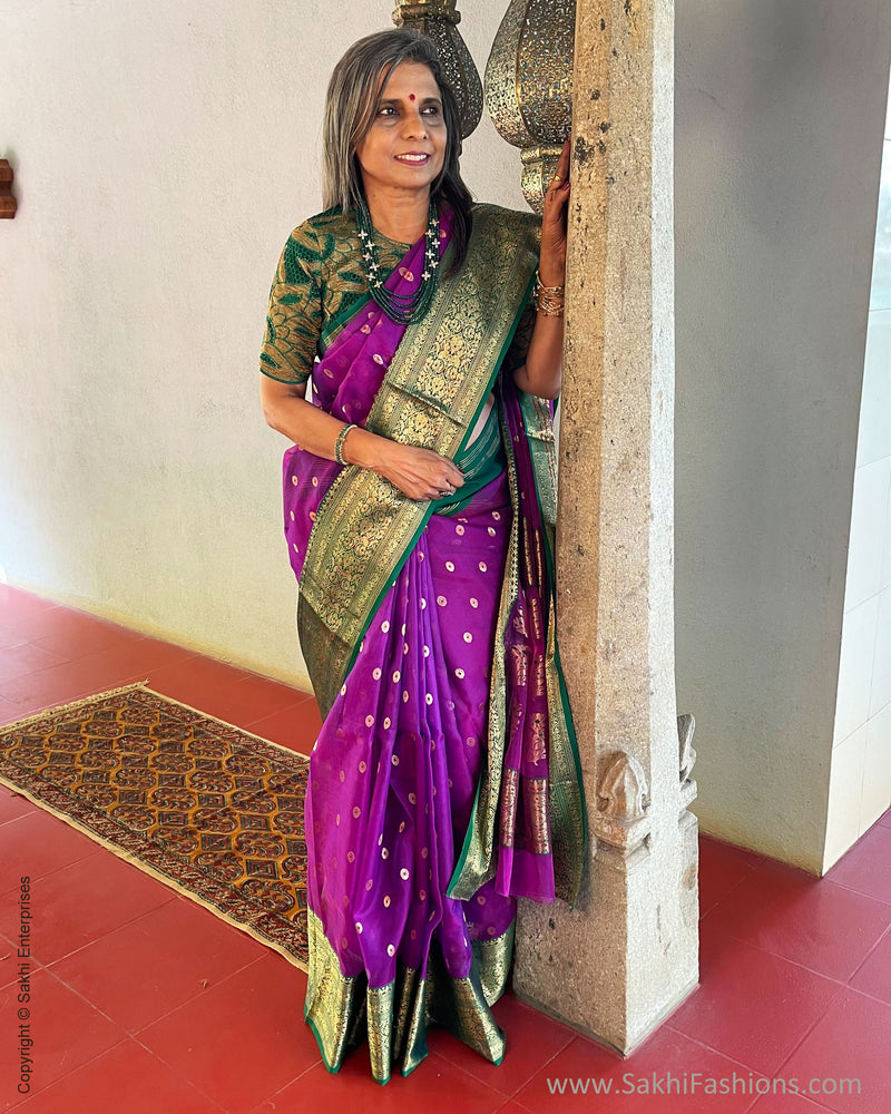 Embrace Regal Radiance With This Violet Khaddi Weave Saree And Emerald Green  Contrast – RawaazFashion