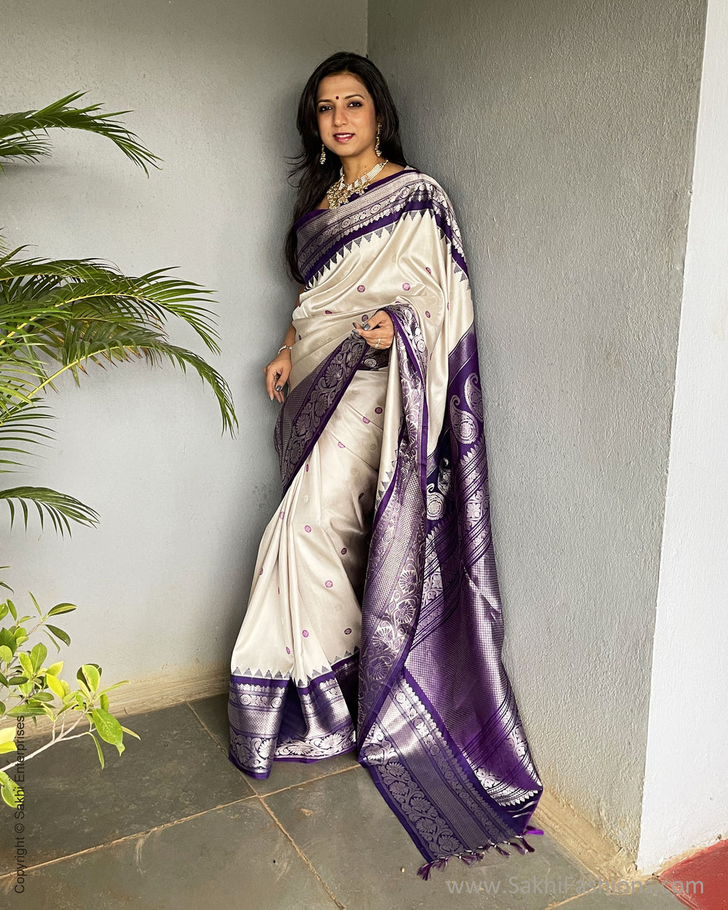 Buy Satrani Satin & Silk Cream Color Saree with Blouse piece | sarees for  Women| saree | sarees Online at Best Prices in India - JioMart.