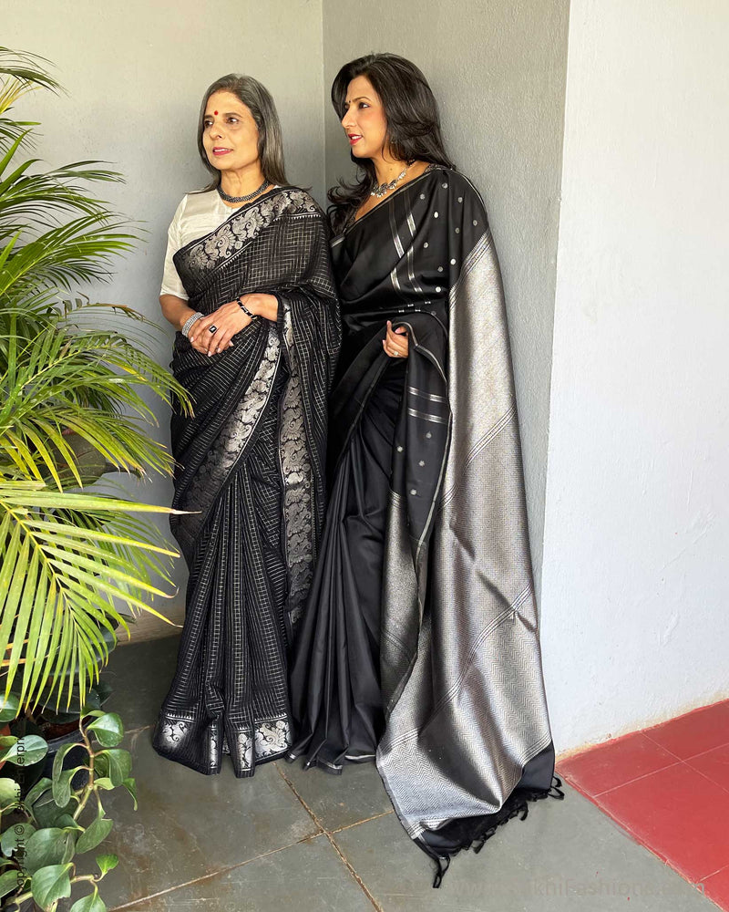 Buy Rajsi~Designer Linen Saree With Premium Sleek Silver Border in Black -  Very Much Indian – verymuchindian.com