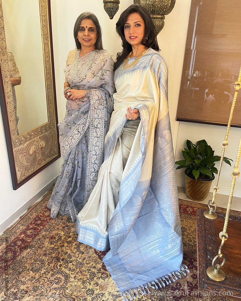 EE-V19992 Cream grey Gadwal Sari