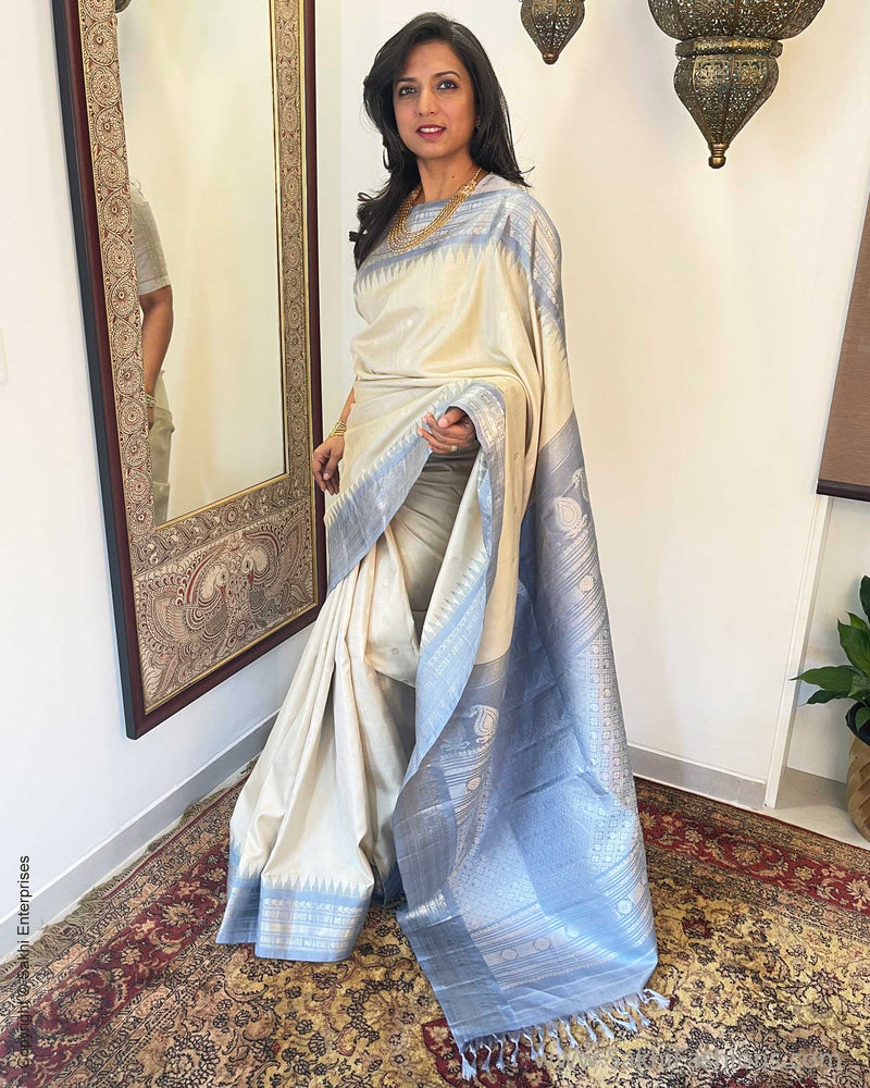 EE-V19992 Cream grey Gadwal Sari