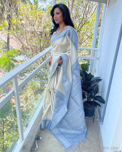 EE-V19992 Cream grey Gadwal Sari