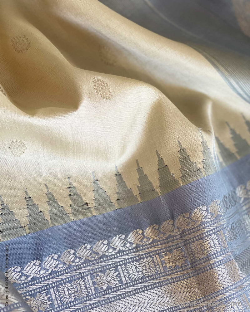 EE-V19992 Cream grey Gadwal Sari